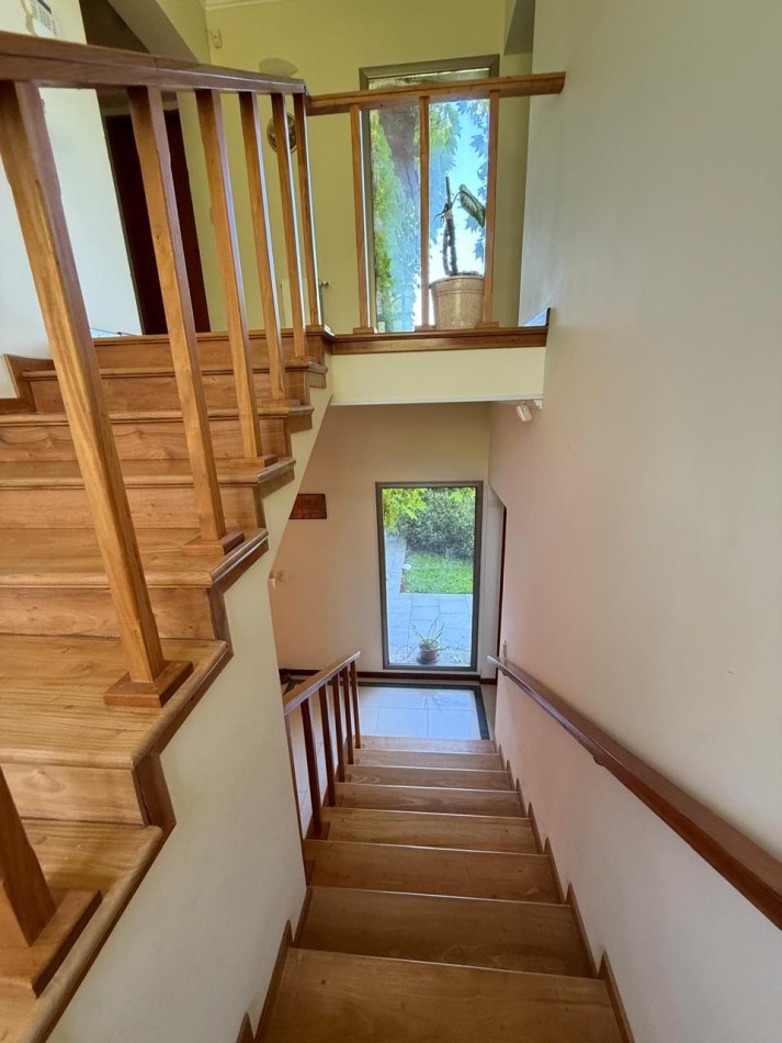 Casa con 1000 m² en Venta, 3 Dorm. en Villa Amelia