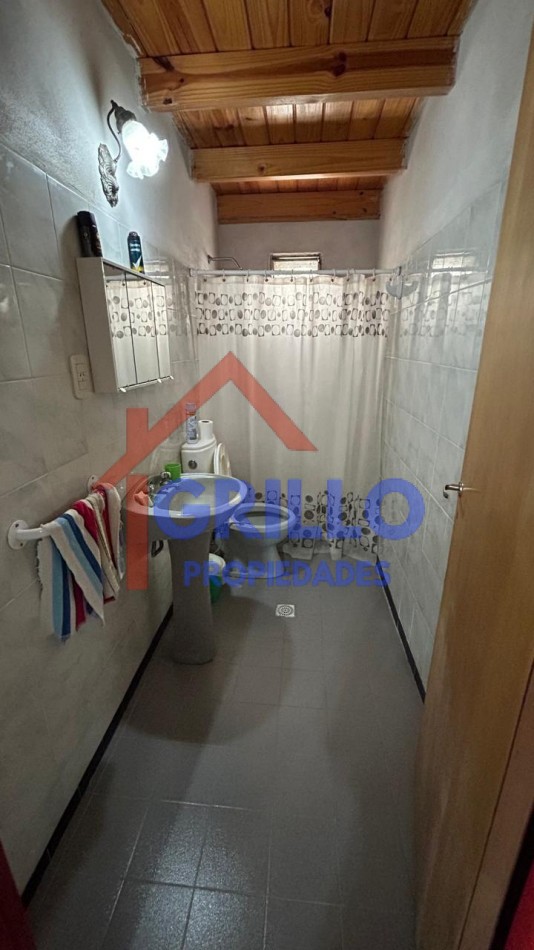Casa con piscina en Villa Amelia