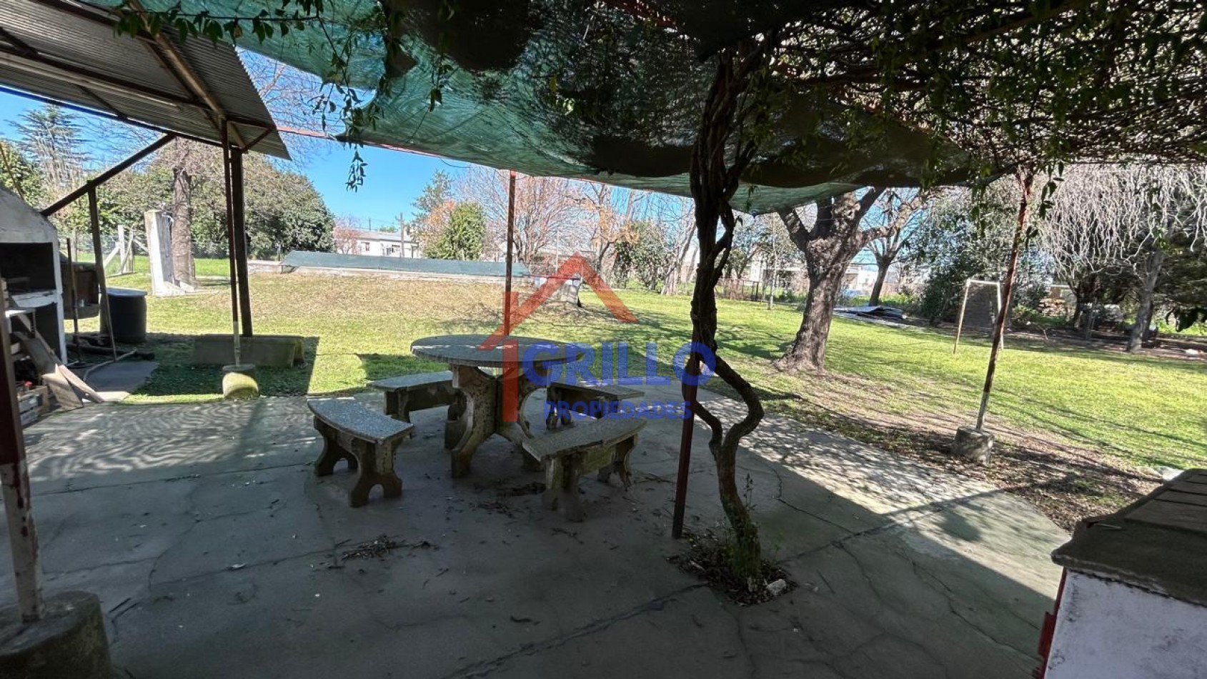 Casa con piscina en Villa Amelia