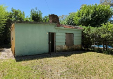 casa 2 dormitorios a refaccionar en  los pinos Villa Amelia 